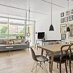 1 Bedroom Pet Friendly Apartment In Frederiksberg C